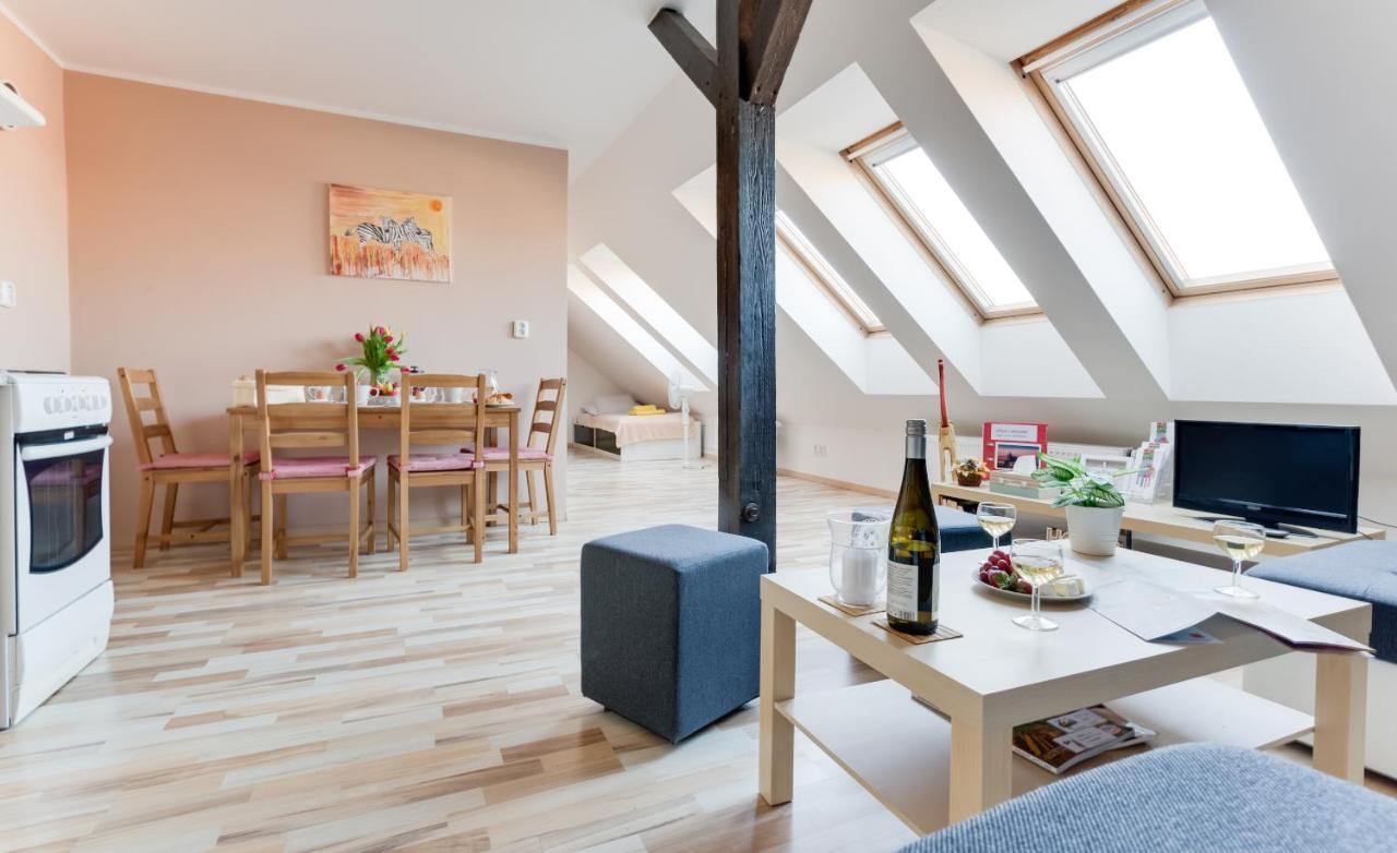 Jane'S Attic Apartment Praha Exteriér fotografie