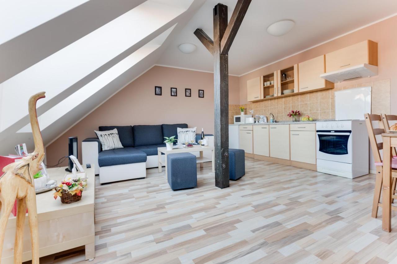 Jane'S Attic Apartment Praha Exteriér fotografie